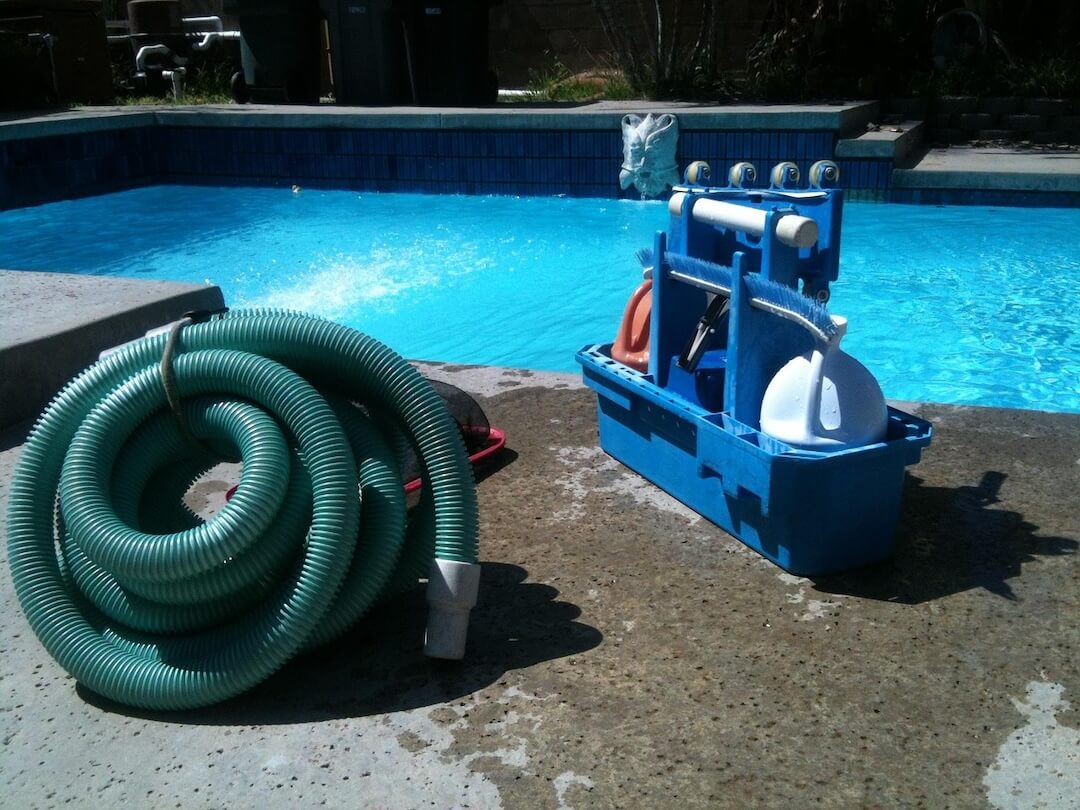 What Are the Advantages of a Saltwater Pool Vs a Chlorinated Pool Image