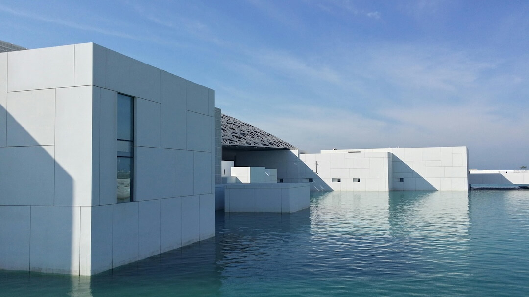 Florida Climate and Pool Health: Why Timing Matters Image